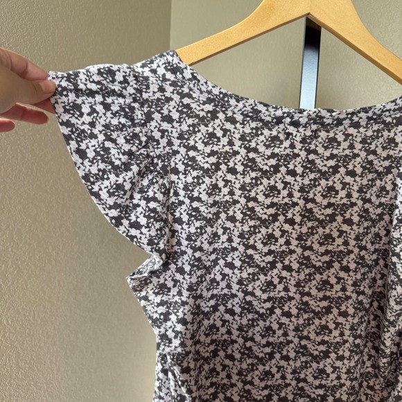 Nation LTD Eve Ruffle Tee Floral Square‎ Neck Flutter Sleeve Pima Cotton Size M - Picture 6 of 11